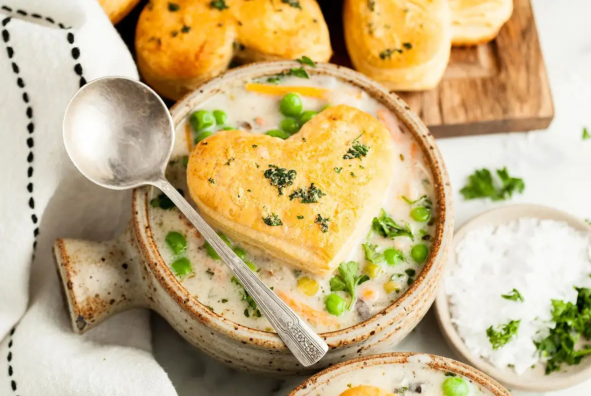 Chicken Pot Pie Soup