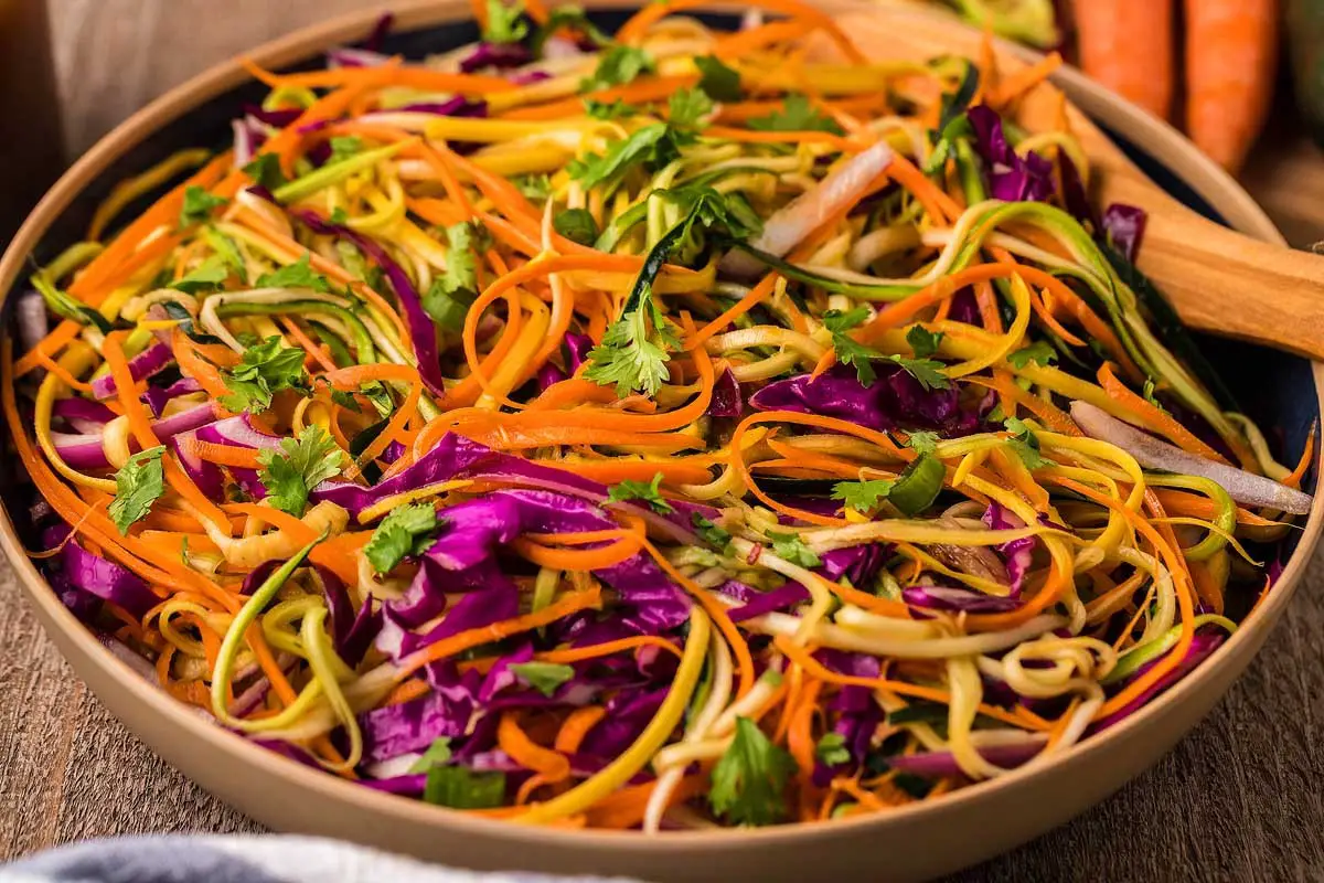 How to Store Zucchini Noodle Salad