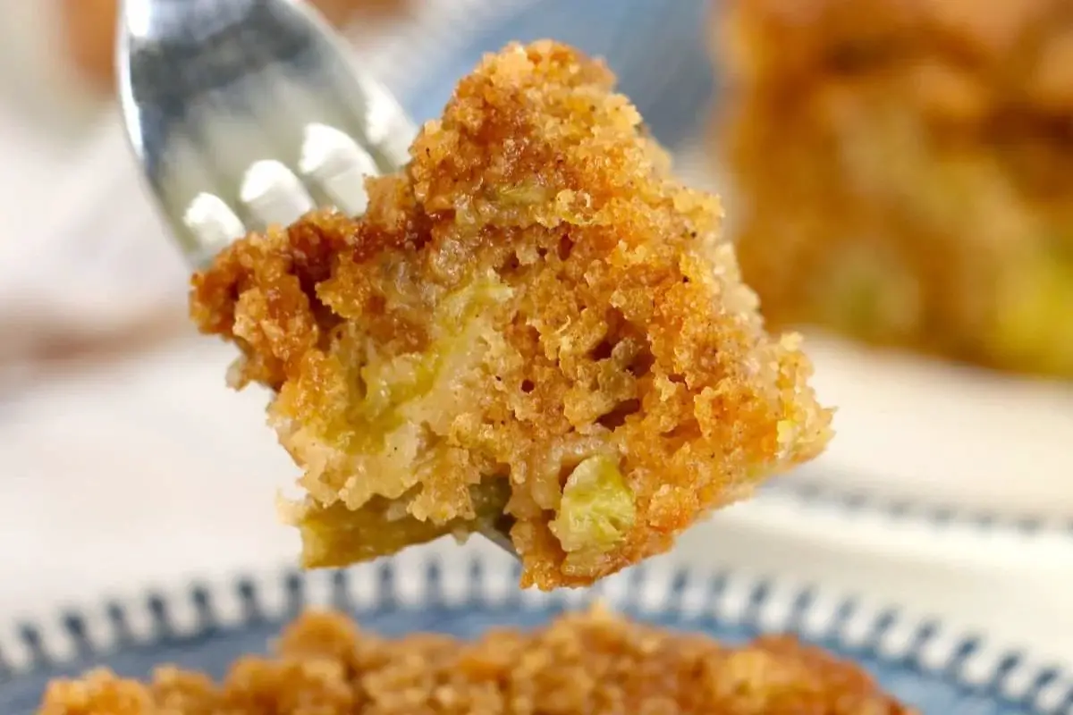 Rhubarb Coffee Cake