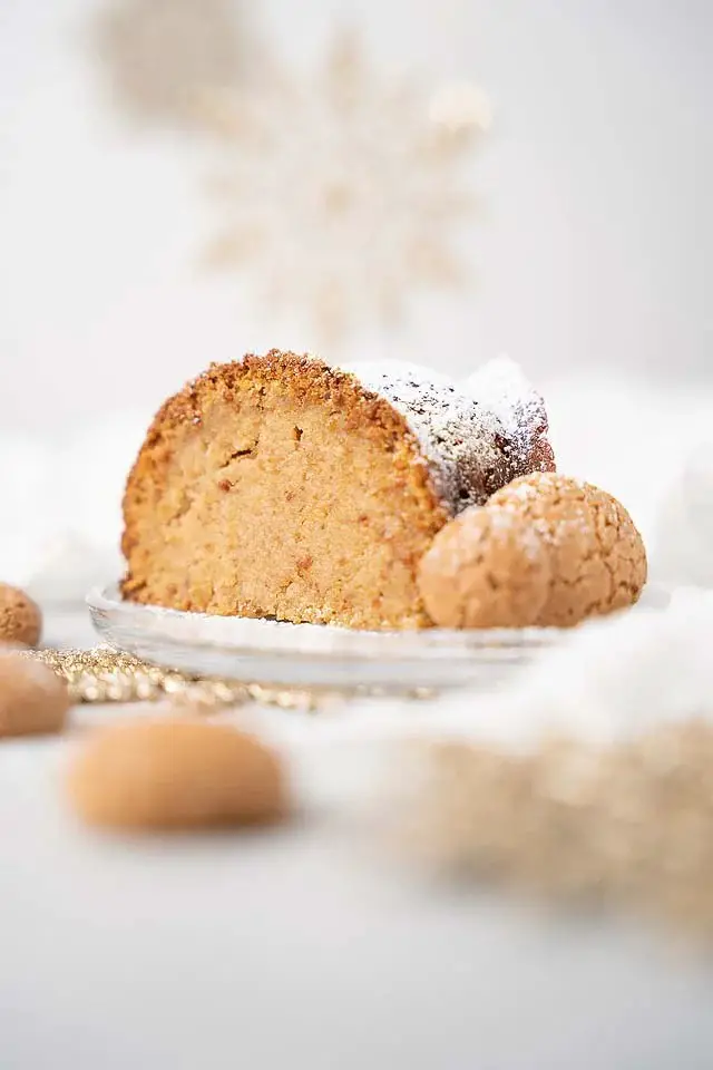 Italian Lemon Ricotta Amaretti Budino Cake