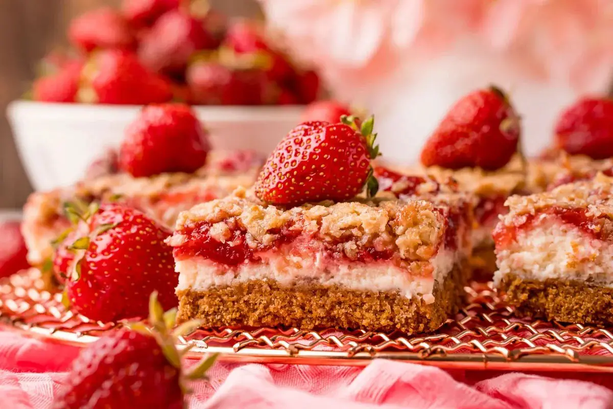 Strawberry Cheesecake Bars