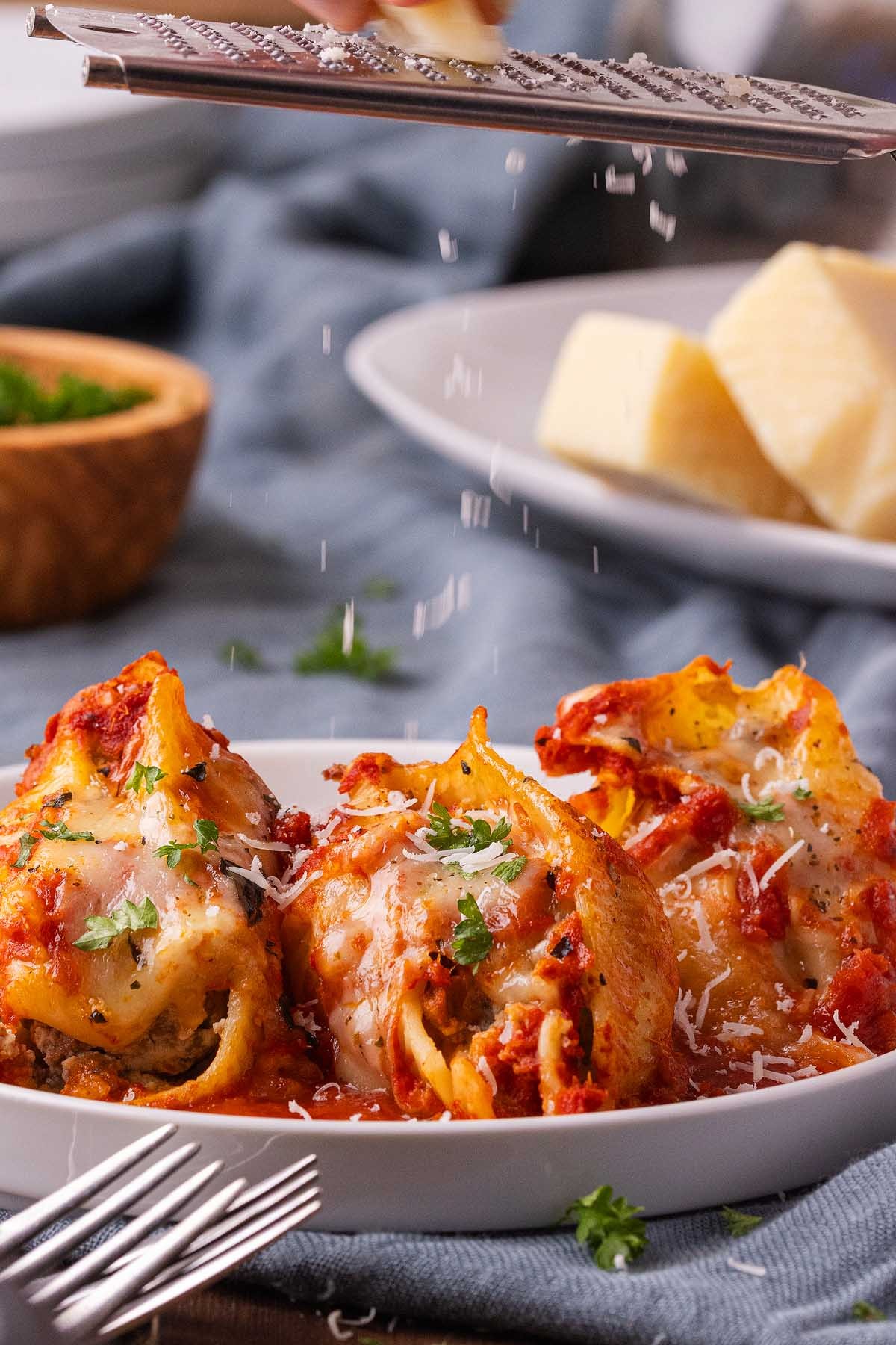 Ricotta Beef Stuffed Pasta Shells