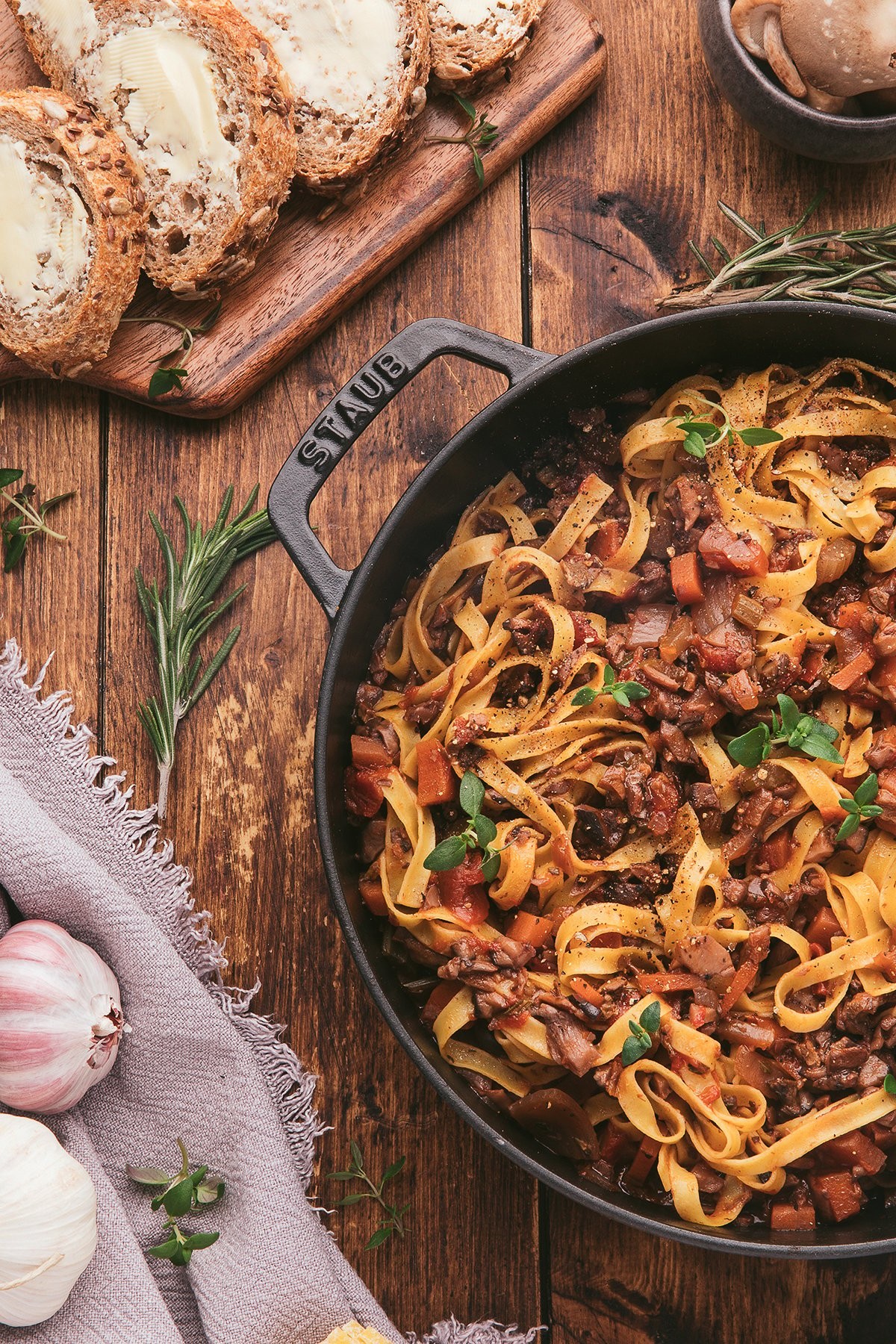 How to Make Mushroom Ragu