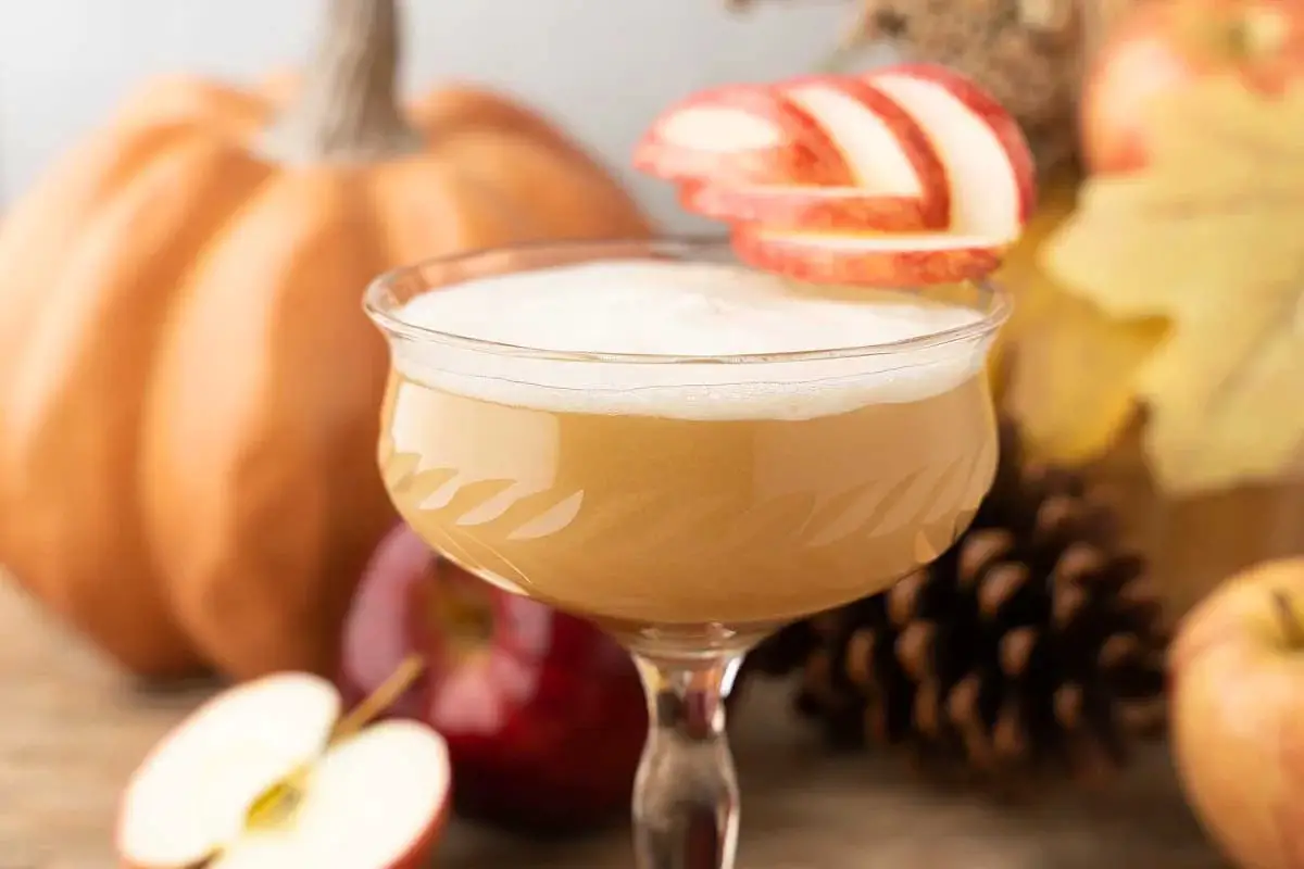 Maple Apple Whiskey Sour