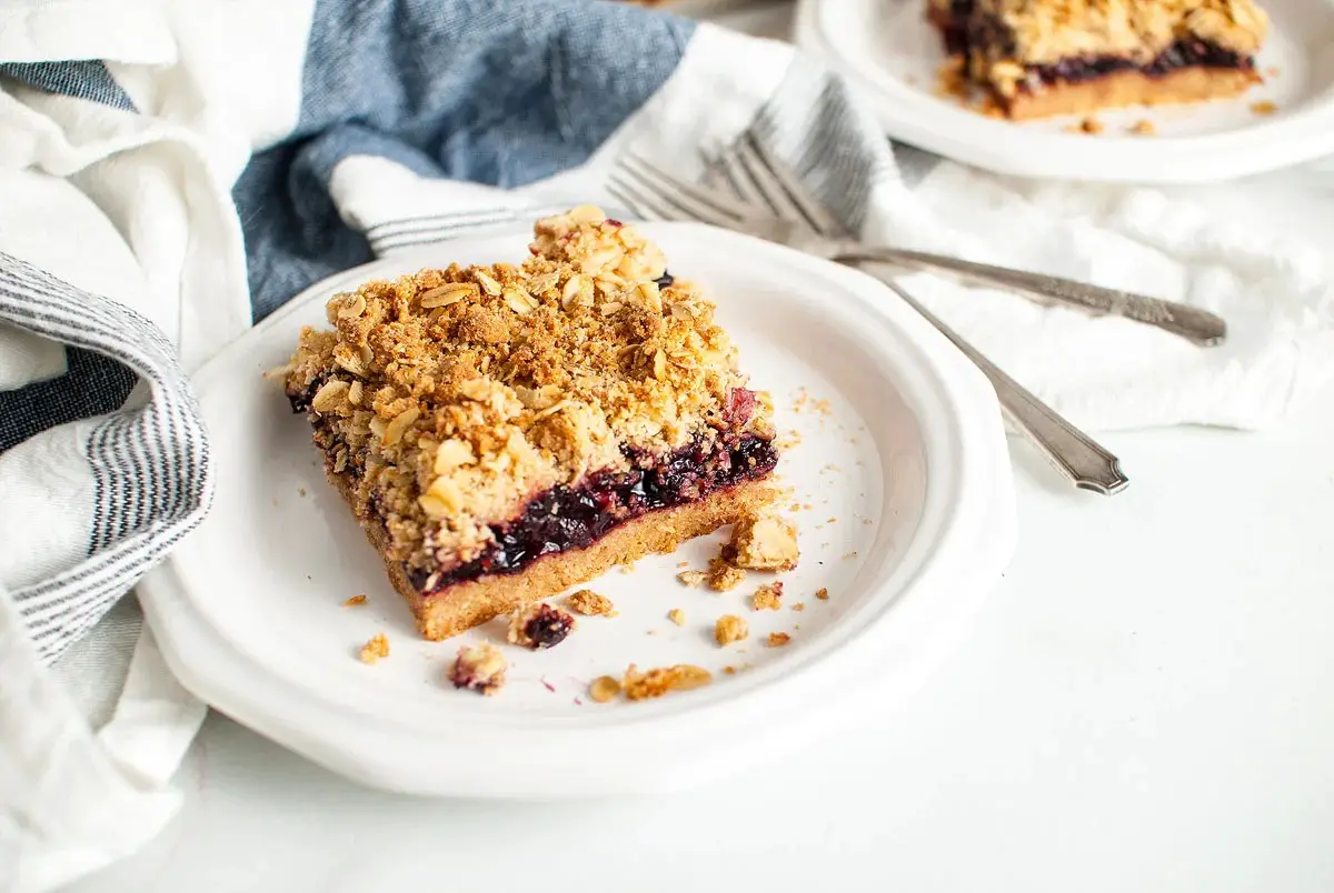 How to Make Cherry Pie Bars