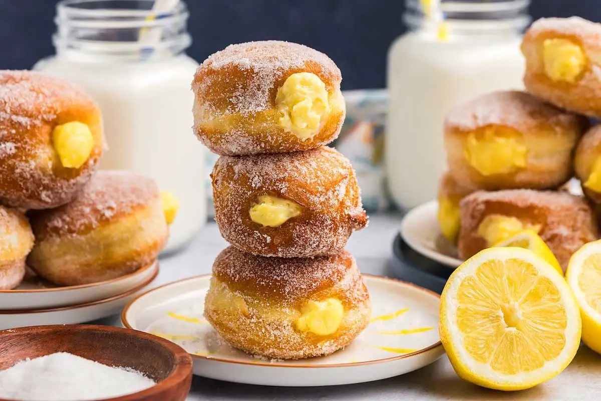 Bomboloni – Italian Doughnuts