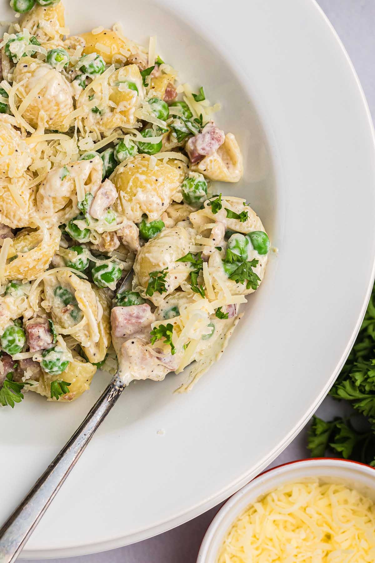 How to Make Pea Pancetta Pasta