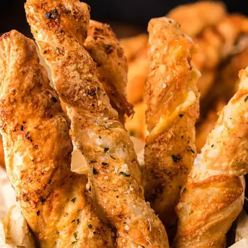 Air Fryer Puff Pastry Garlic Cheese Twists Recipe