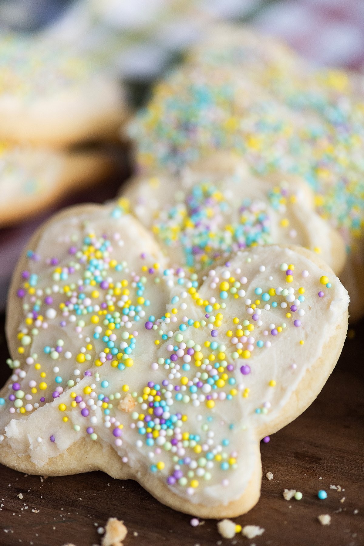 How to Make Easter Sugar Cookies