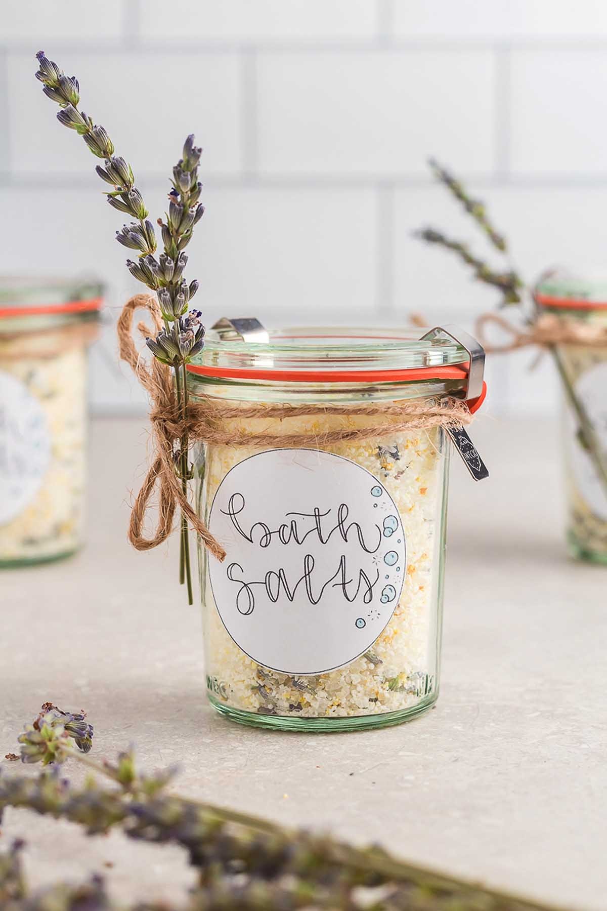 How to Make a Homemade Bath Salts Recipe