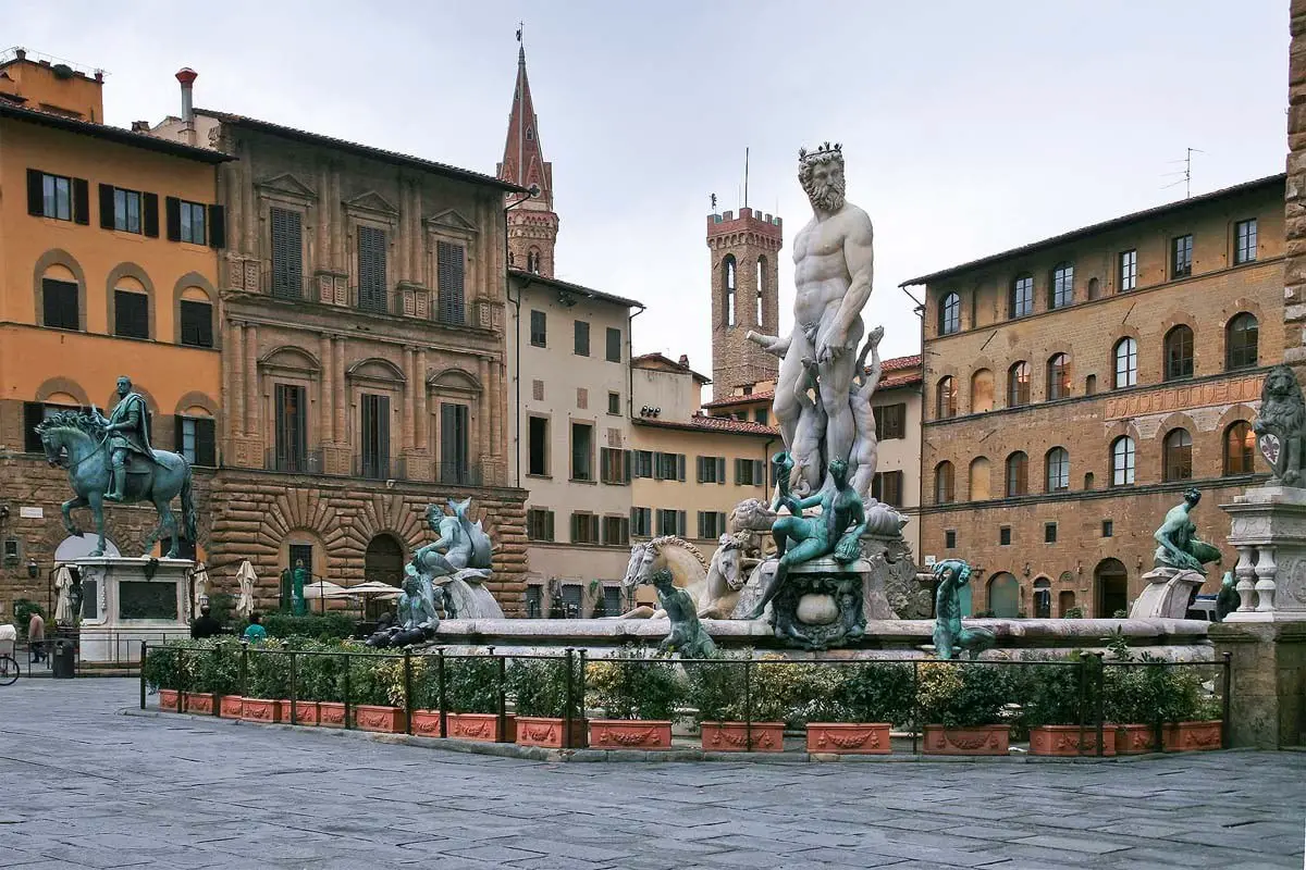 Visit Palazzo Vecchio & Piazza Della Signoria