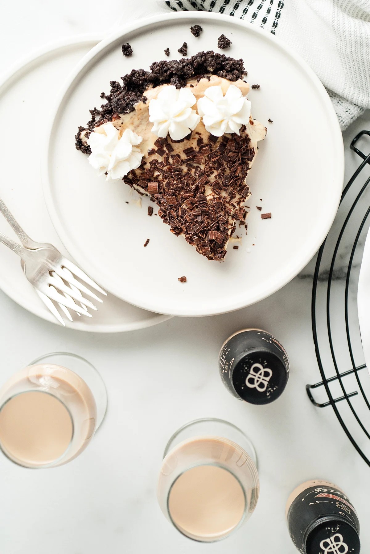 What to Serve With Irish Cream Pie