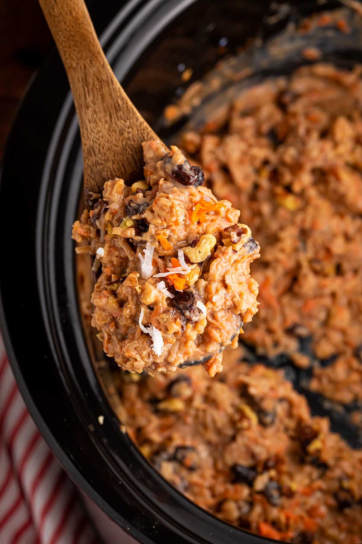 How to Make Crockpot Carrot Cake Oatmeal