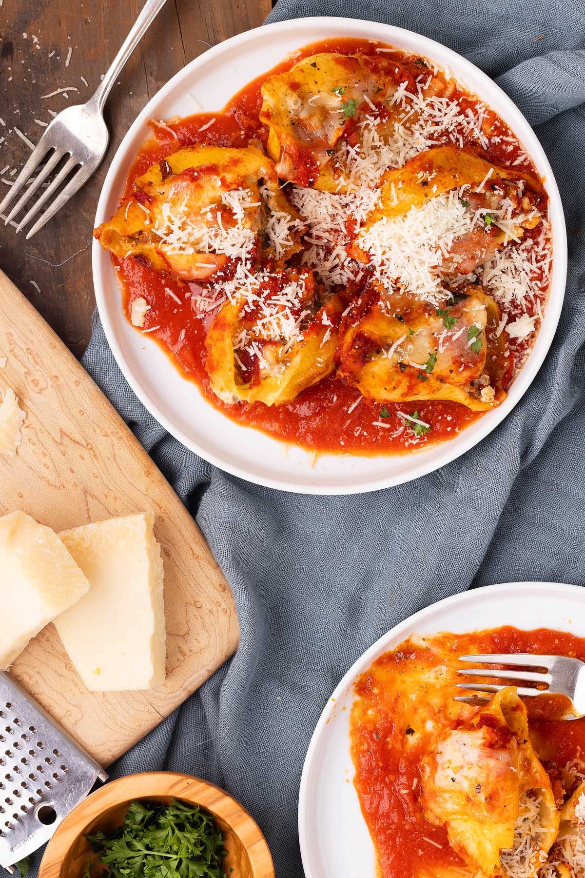 How to Serve Stuffed Pasta Shells