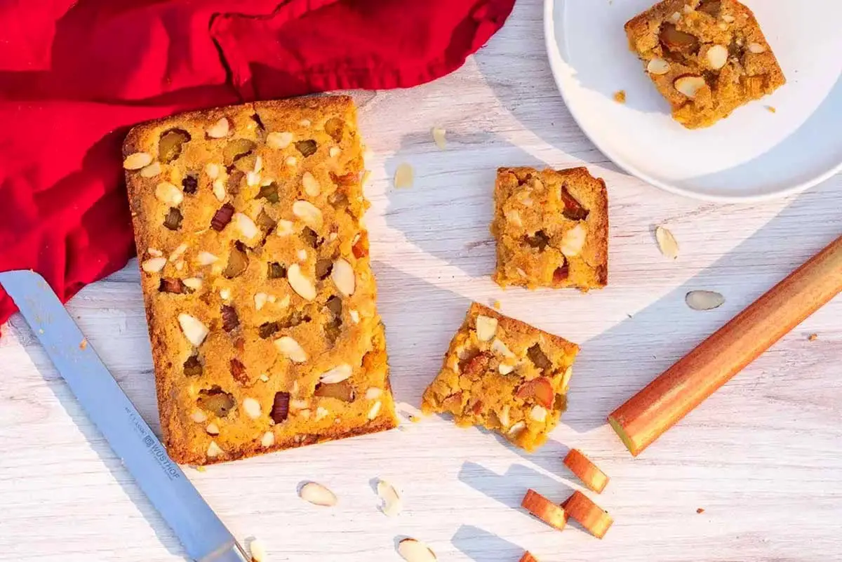 Sourdough Blondies with Rhubarb & Almonds