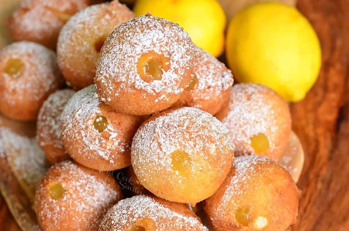 Lemon Curd Filled Doughnut Holes