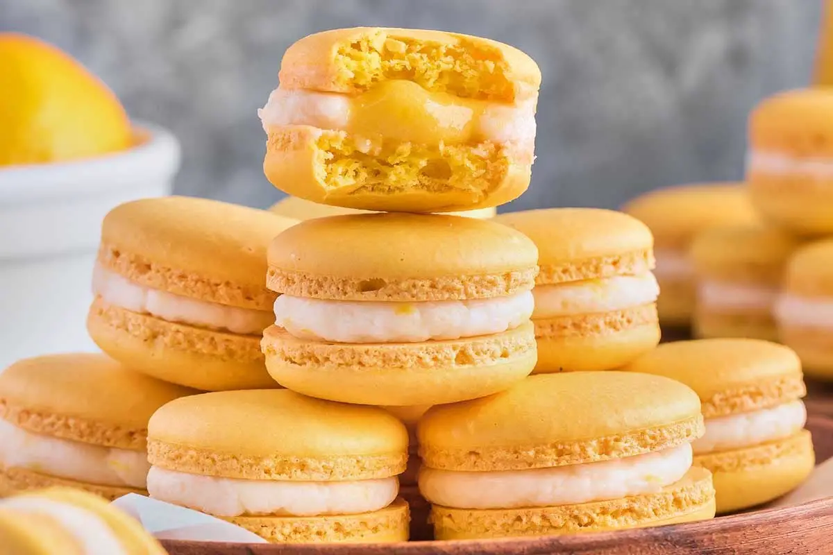 Lemon Macarons